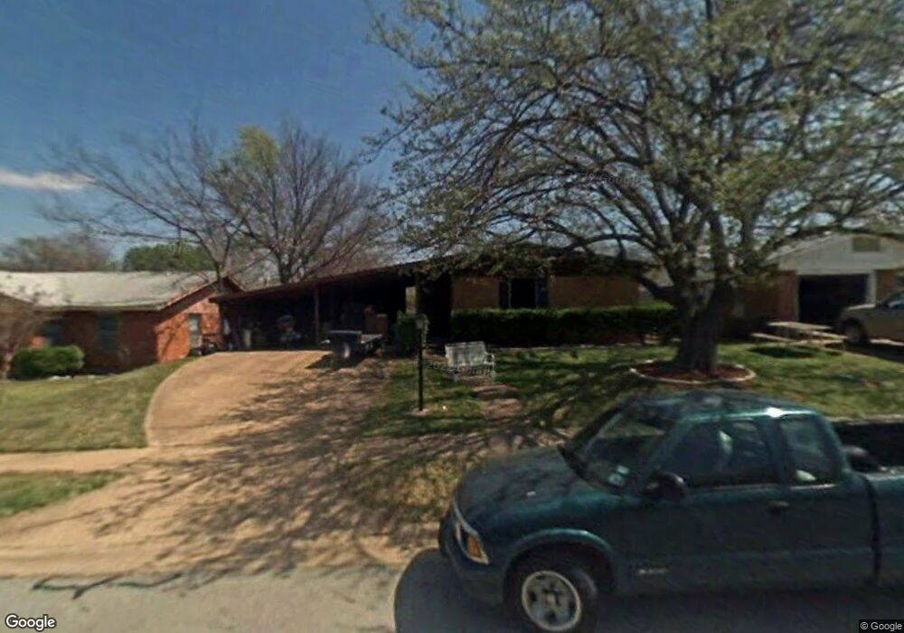 820 Leeper Dr, Denison, TX 75020 - photo 1