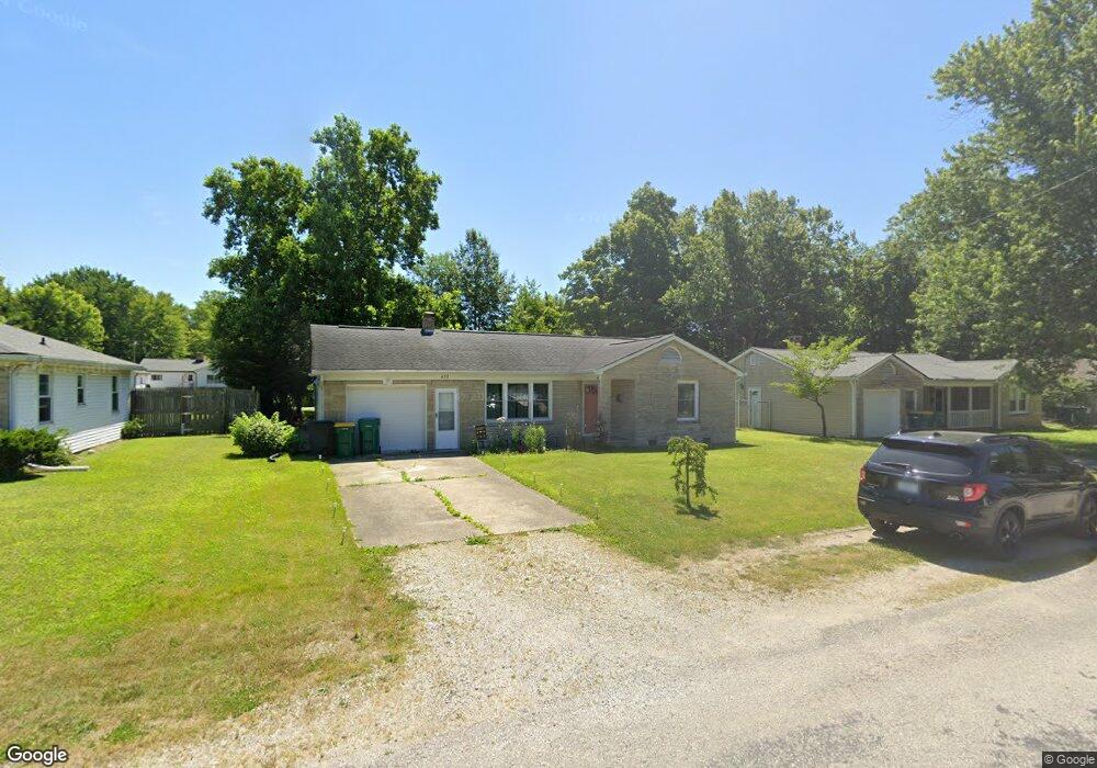 453 Pickett St, Plainfield, IN 46168 - photo 1