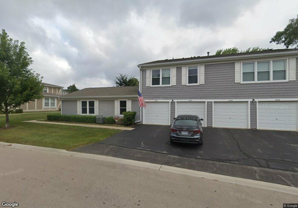 244 Nantucket Harbor unit 1019, Schaumburg, IL 60193 - photo 1