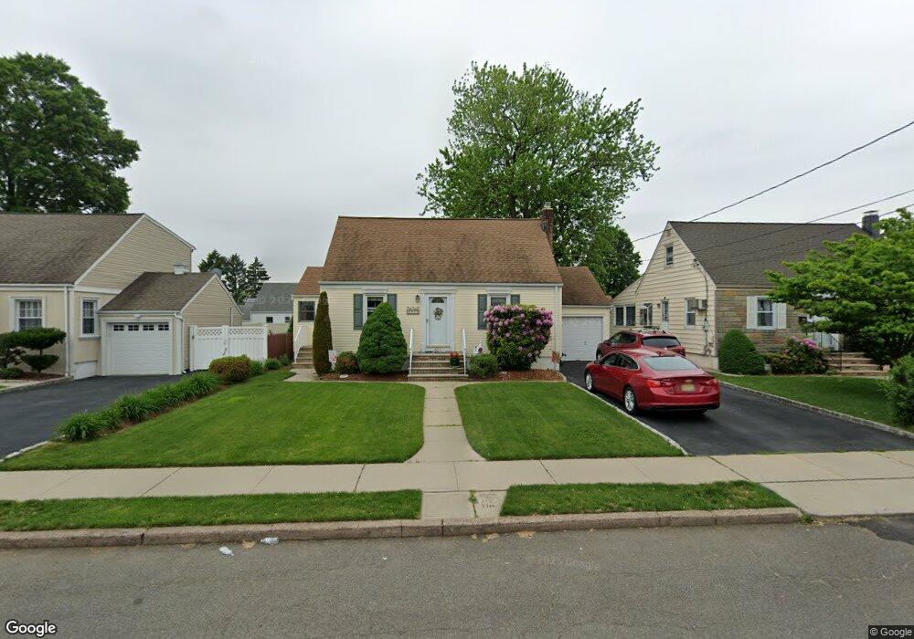 577 Cypress Ave, Saddle Brook, NJ 07663 - photo 1