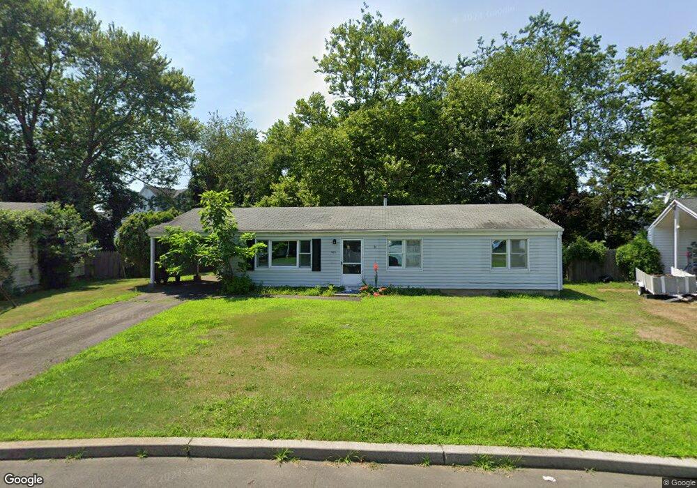 362 Quincy St, Fairfield, CT 06824 - photo 1