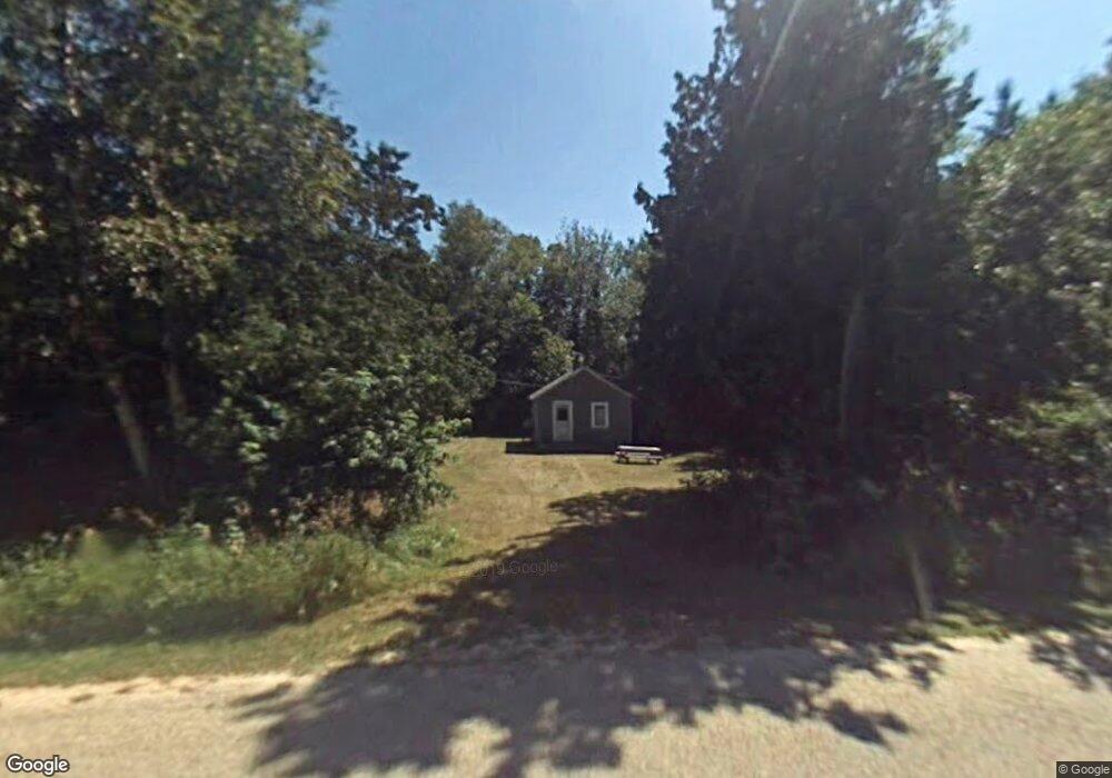 6205 W Epoufette Bay Rd, Naubinway, MI 49762 - photo 1