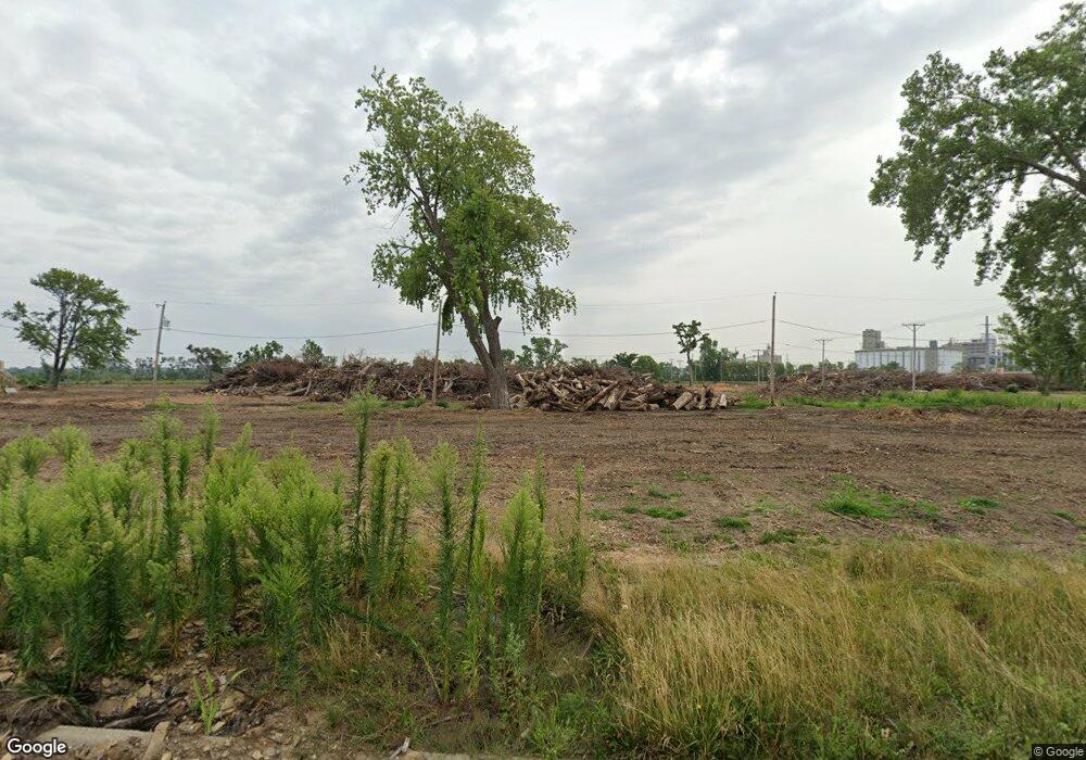 1413 5th St NW, Cedar Rapids, IA 52405 - photo 1