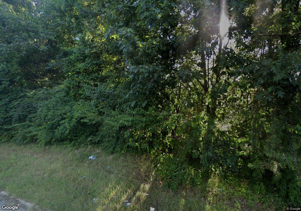 5819 Eastpine Dr, Riverdale, MD 20737 - photo 1