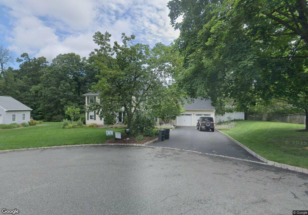 60 Old Wood Rd, Morris Plains, NJ 07950 - photo 1