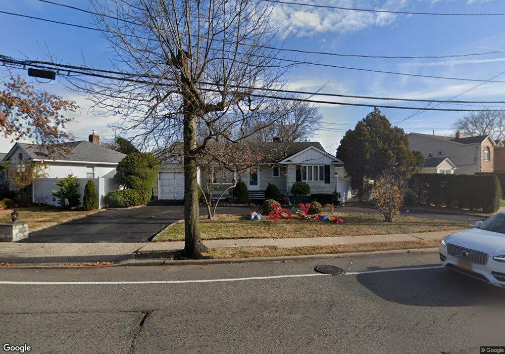 779 N Corona Ave, Valley Stream, NY 11580 - photo 1