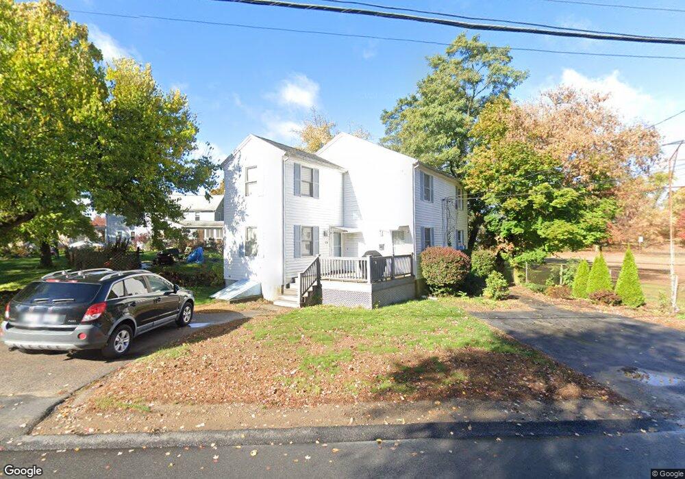 103A Hayward St unit 103A, Milford, MA 01757 - photo 1