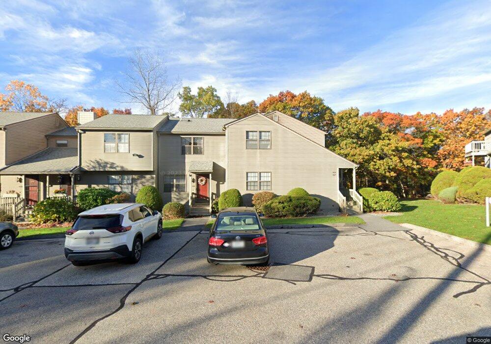 1409 Pinewood Dr unit 1409, Smithfield, RI 02917 - photo 1