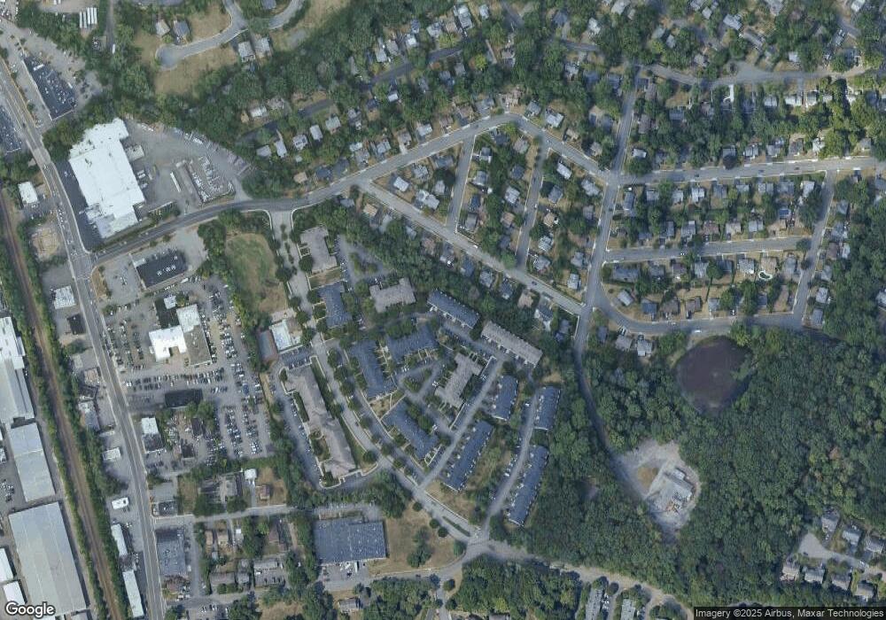 1158 Chedworth Cir, Mahwah, NJ 07430 - photo 1