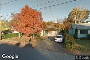 1209 C St, Redding, CA 96002