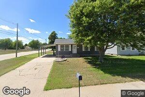 721 Ridge Ave, Minden, NE 68959