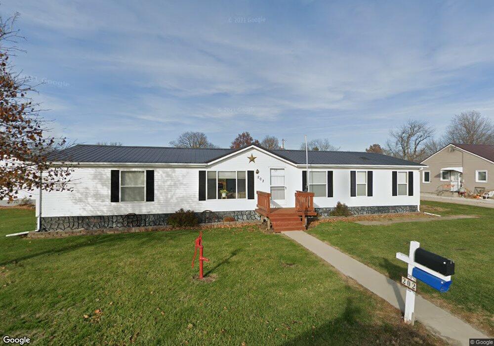 202 E Weissenburger St, Laurel, IA 50141 - photo 1