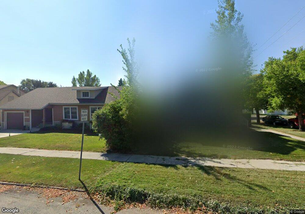 45 W 4th Ave N, Columbus, MT 59019 - photo 1