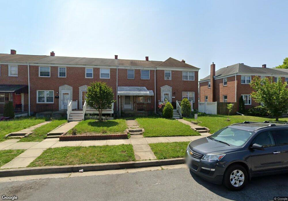 2212 Graythorn Rd, Middle River, MD 21220 - photo 1