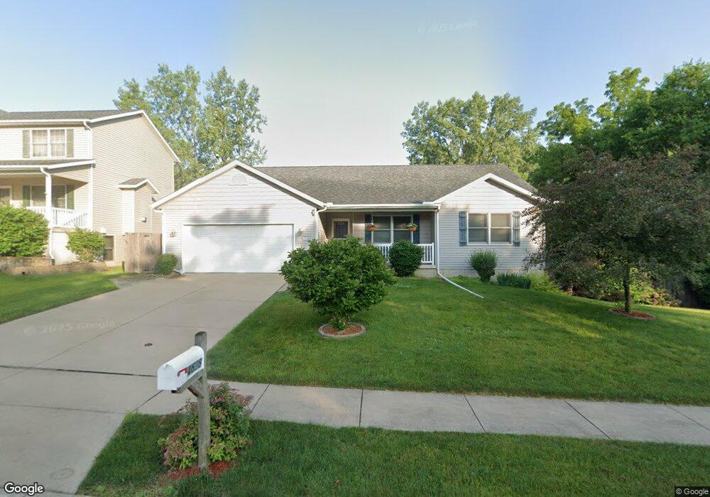 4628 N Sturdevant St, Davenport, IA 52806 - photo 1
