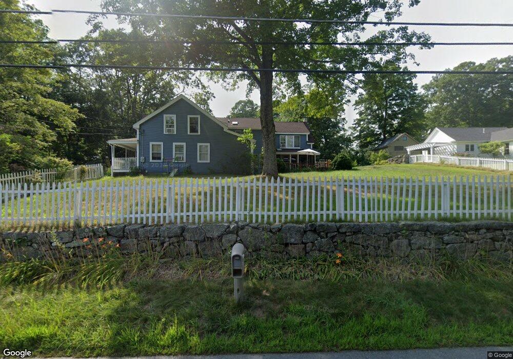 28 Elm St, Upton, MA 01568 - photo 1