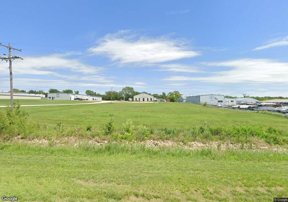 1416 SW Auburn Rd, Topeka, KS 66615 - photo 1