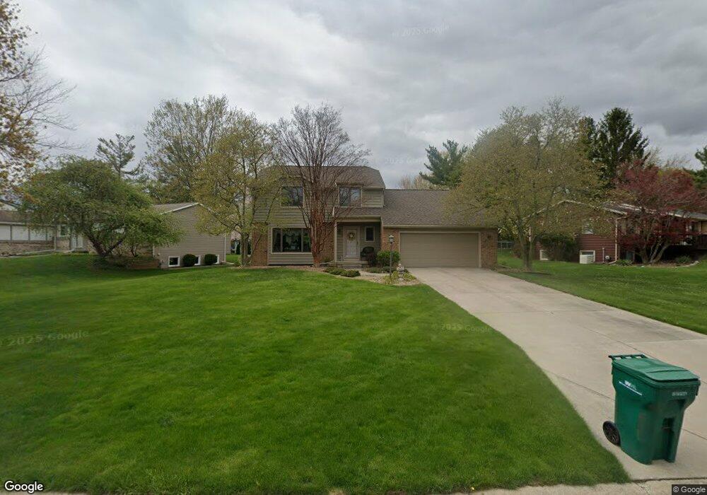 6326 Larocque Cir, Lansing, MI 48917 - photo 1