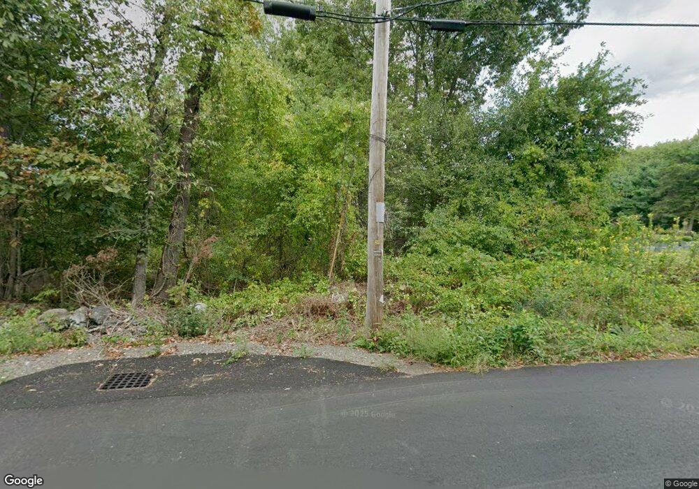 391 Mulpus Rd, Lunenburg, MA 01462 - photo 1