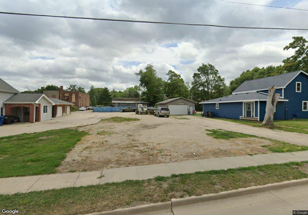 2027 SE 5th St, Des Moines, IA 50315 - photo 1