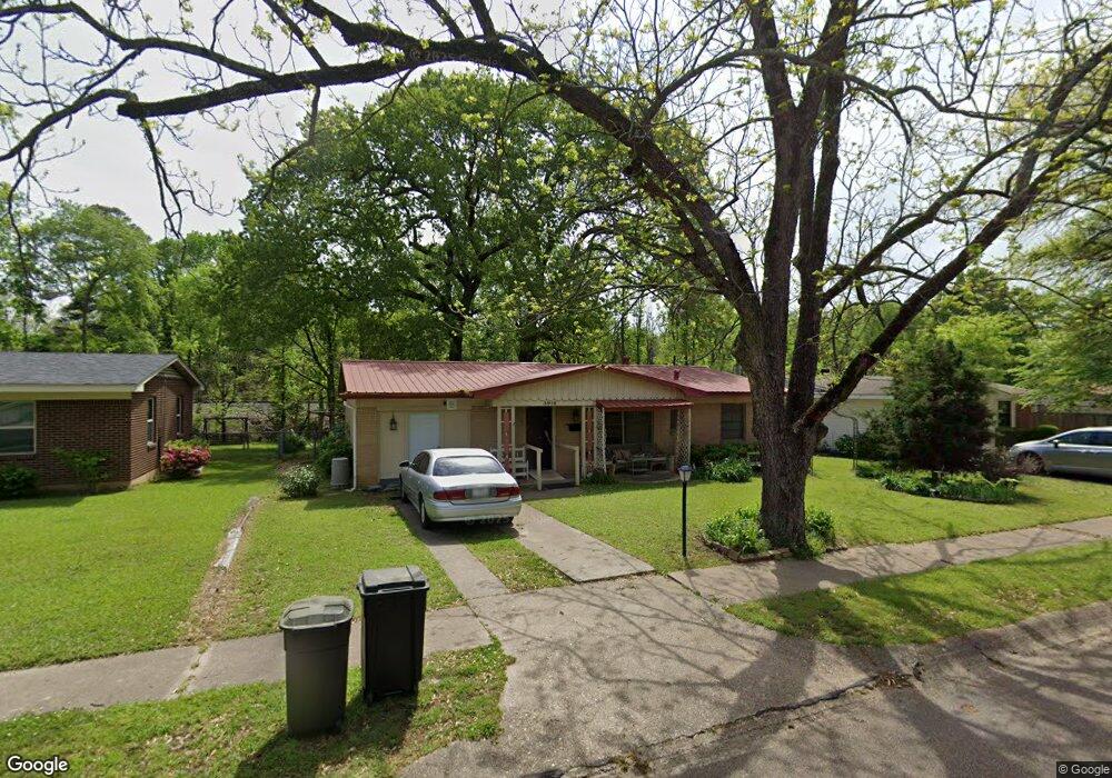 3918 Sabine Ave, Texarkana, TX 75503 - photo 1