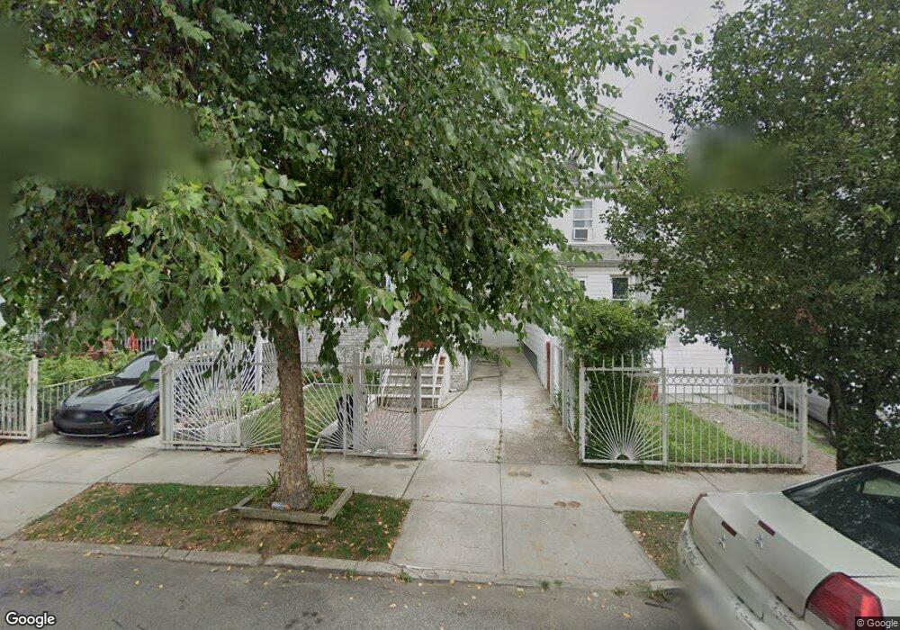 8935 204th St, Hollis, NY 11423 - photo 1