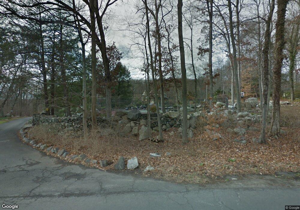 240 Wire Mill Rd, Stamford, CT 06903 - photo 1