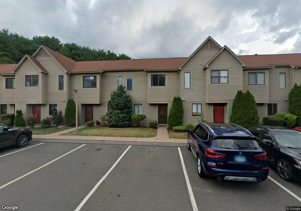 155 Village Square Dr unit 16, New Britain, CT 06053 - photo 1