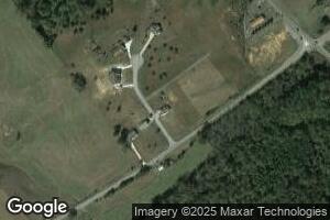 32 Briarpatch Ct, Fall Branch, TN 37656