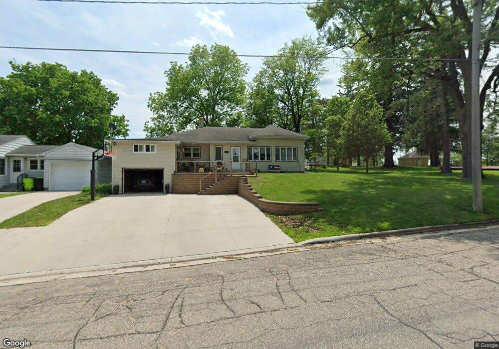 207 E 6th St, Zumbrota, MN 55992 - photo 1