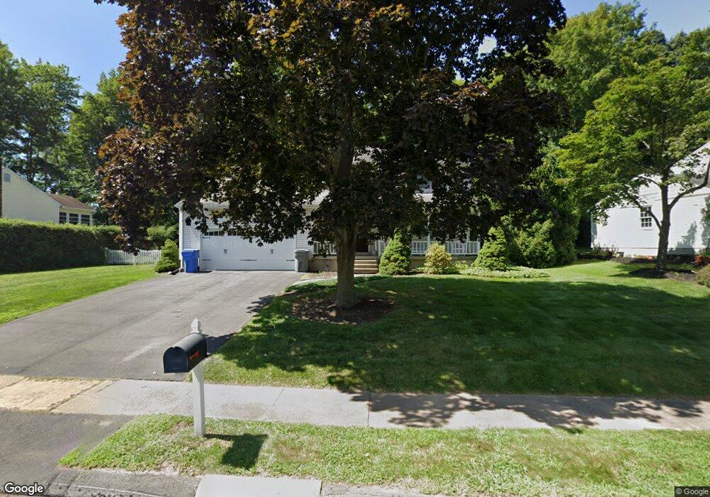 130 Hollyberry Ln, Plainville, CT 06062 - photo 1