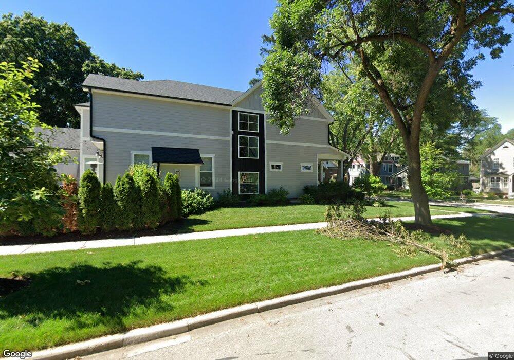 208 E 8th Ave, Naperville, IL 60563 - photo 1