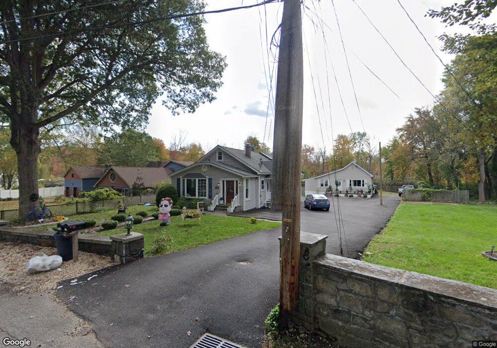 3185 Lincoln Dr, Mohegan Lake, NY 10547 - photo 1