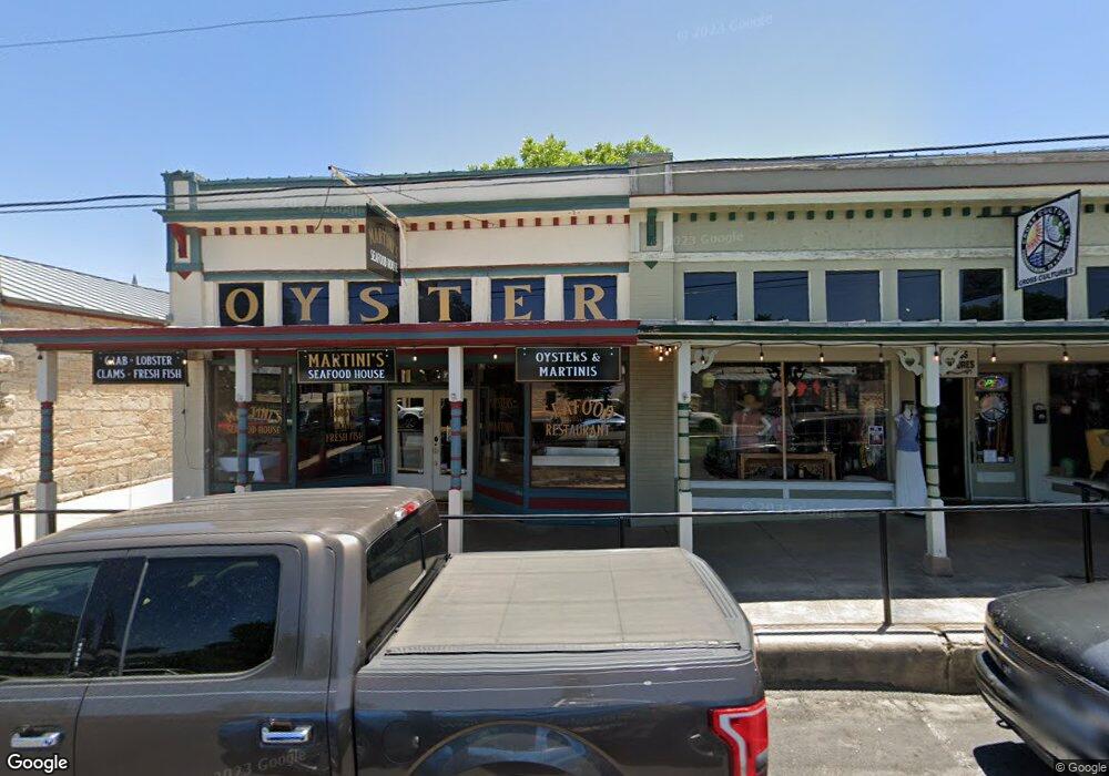 107 N Adams St, Fredericksburg, TX 78624 - photo 1