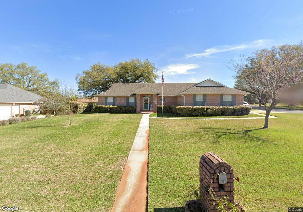 2511 Sweet Heart Ln, Pensacola, FL 32526 - photo 1