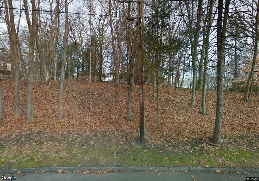 8 Humble Ln, Weston, CT 06883 - photo 1