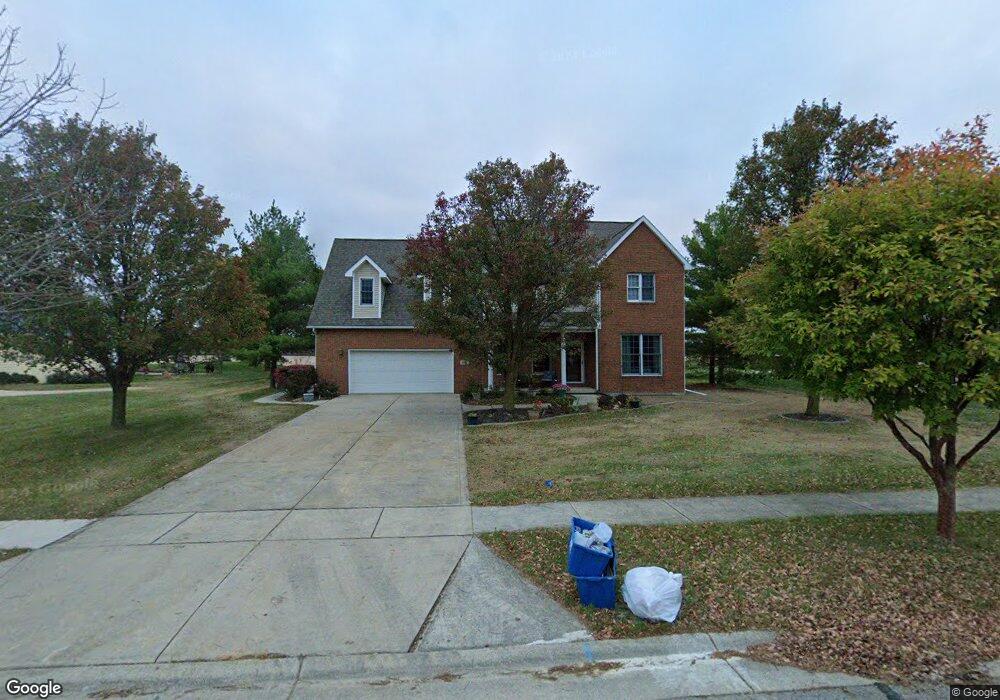 1634 Springfield Ave, Wapakoneta, OH 45895 - photo 1