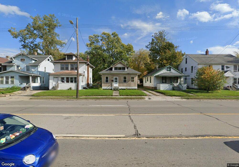 1719 S Cedar St, Lansing, MI 48910 - photo 1