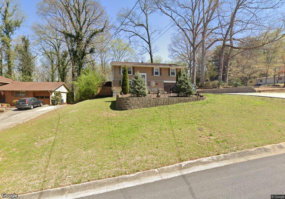 1176 Wynbrook Rd SW, Marietta, GA 30008 - photo 1