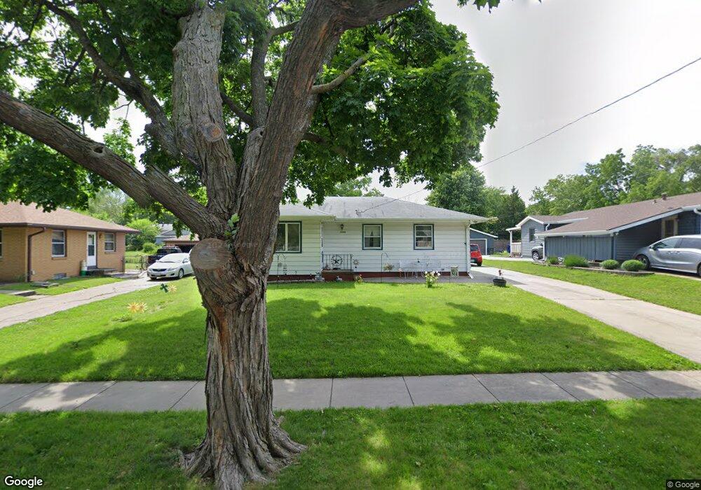 3850 E 26th St, Des Moines, IA 50317 - photo 1