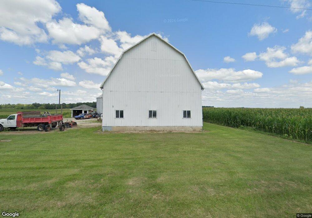 5905 E 400 S, Berne, IN 46711 - photo 1