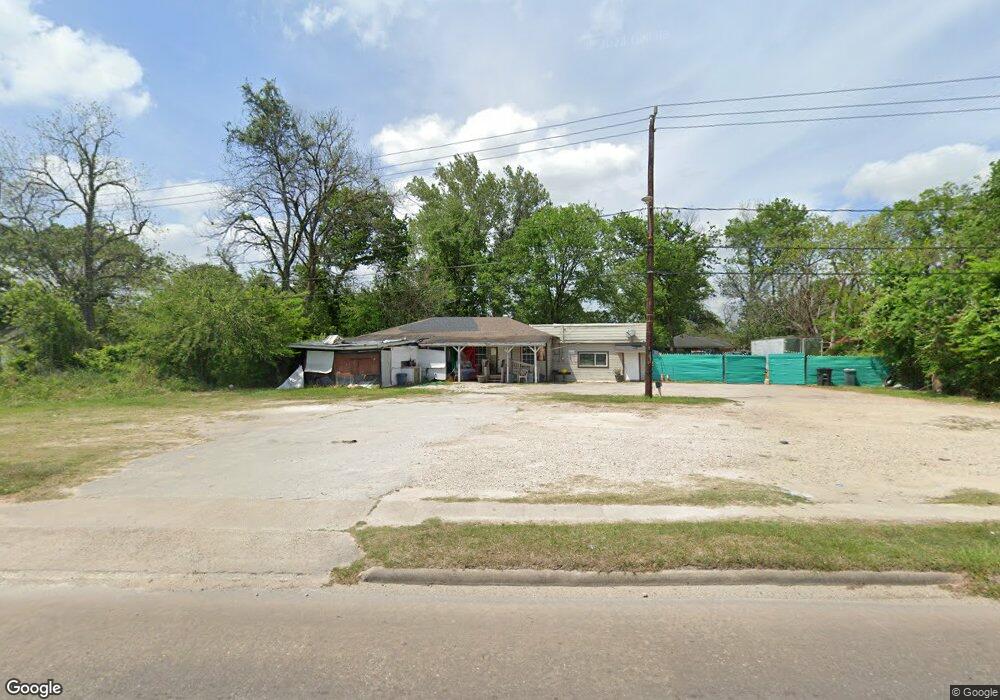 1929 Tidwell Rd, Houston, TX 77093 - photo 1