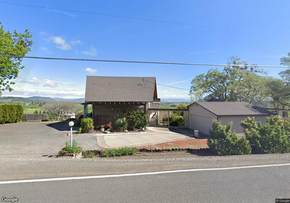 4290 Old Stage Rd, Central Point, OR 97502 - photo 1