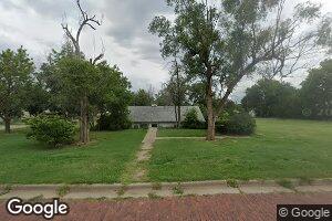 720 W 5th St, Larned, KS 67550
