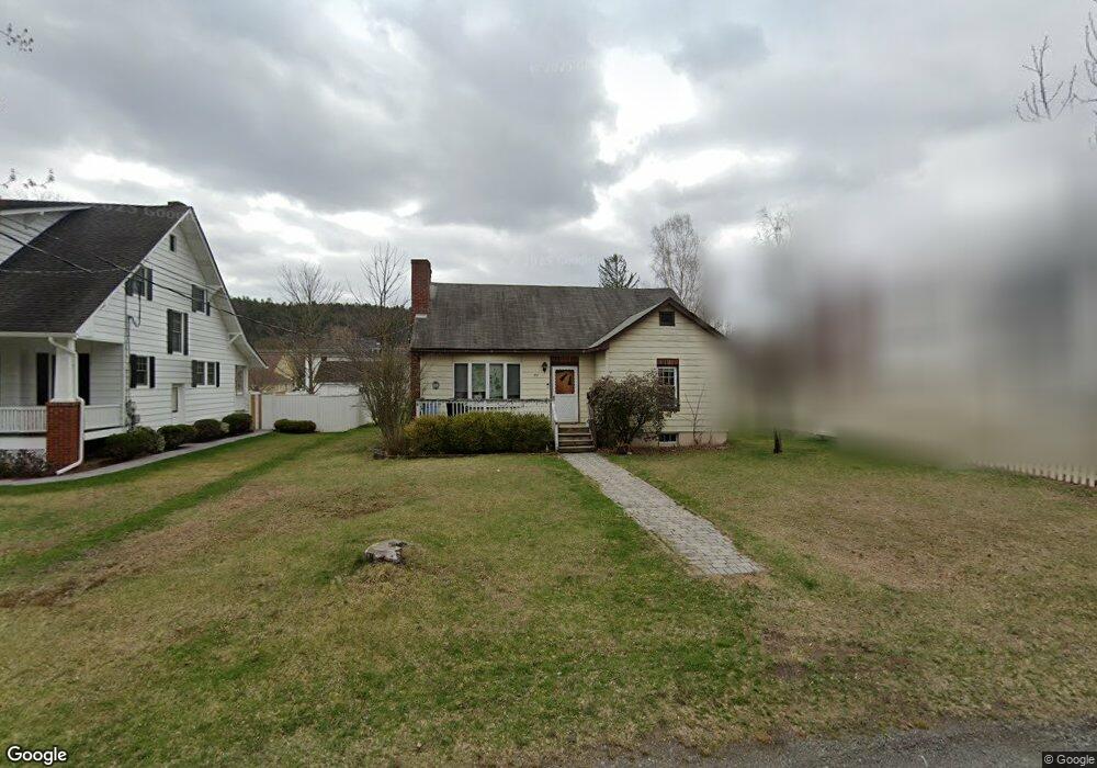 312 W Ann St, Milford, PA 18337 - photo 1