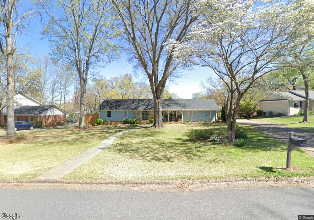 690 Rounsaville Rd, Roswell, GA 30076 - photo 1