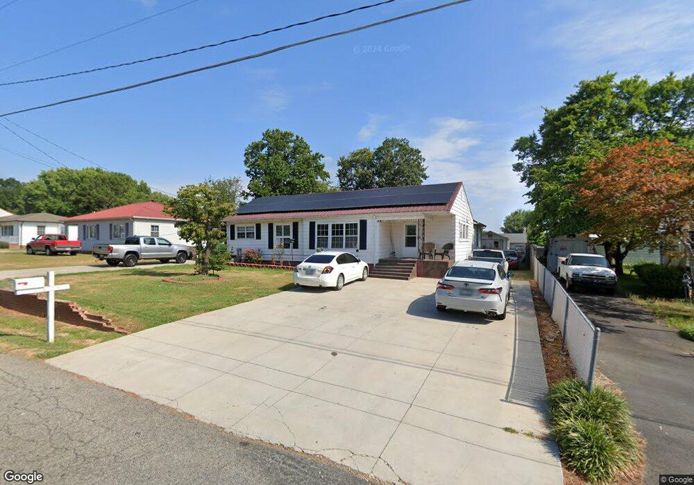 415 Sunrise Ave, Asheboro, NC 27203 - photo 1