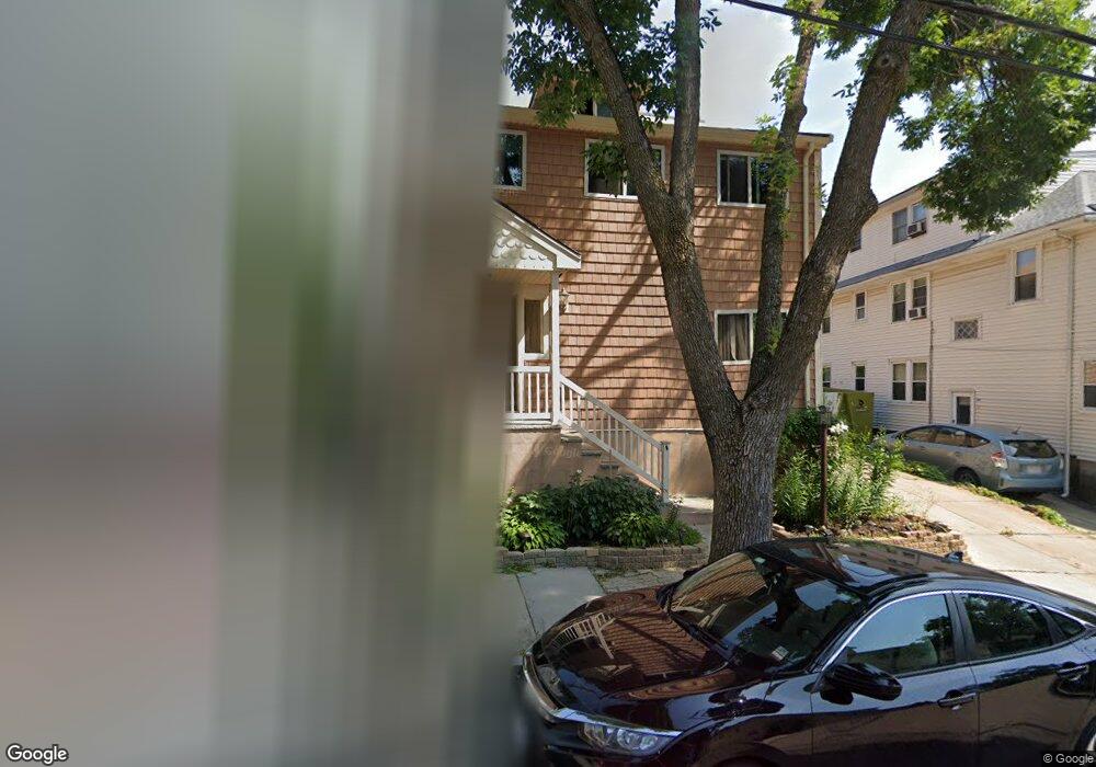 13 Holmes St unit 1, Cambridge, MA 02138 - photo 1