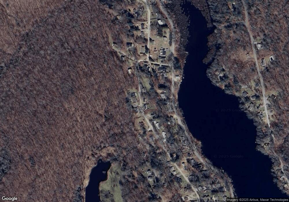 84 Ridgewood Rd, Moodus, CT 06469 - photo 1