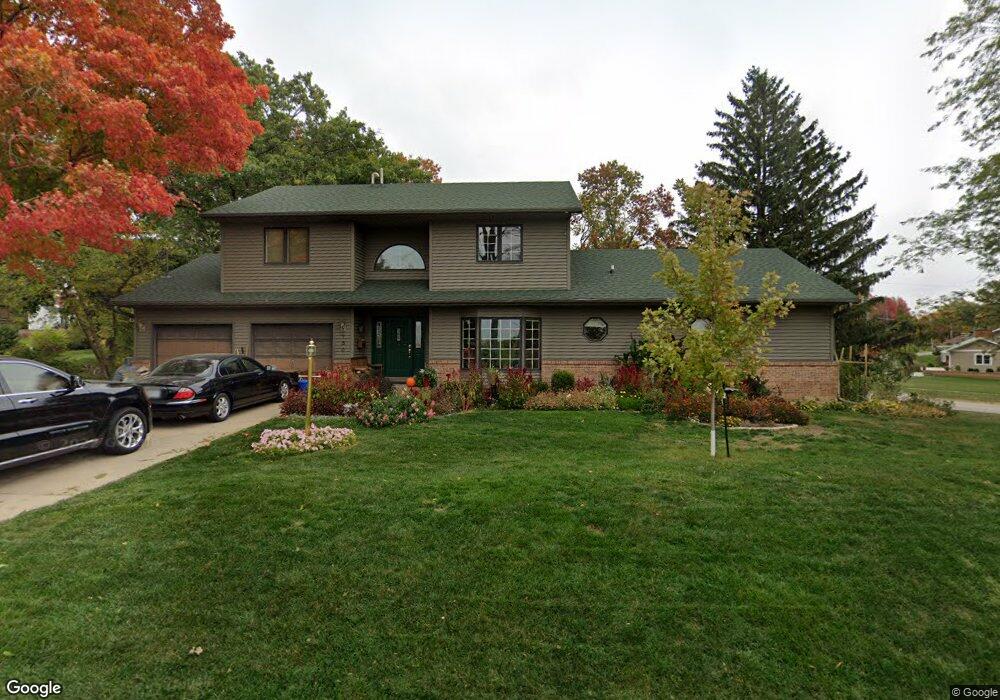 730 W 12th St S, Newton, IA 50208 - photo 1